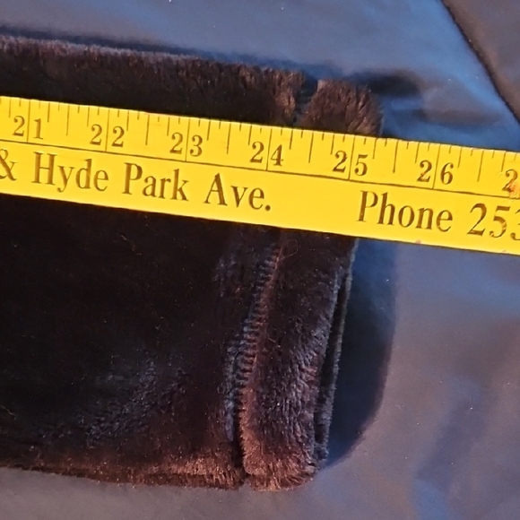 Cozy Black Teddy Jacket - Picture 3 of 11